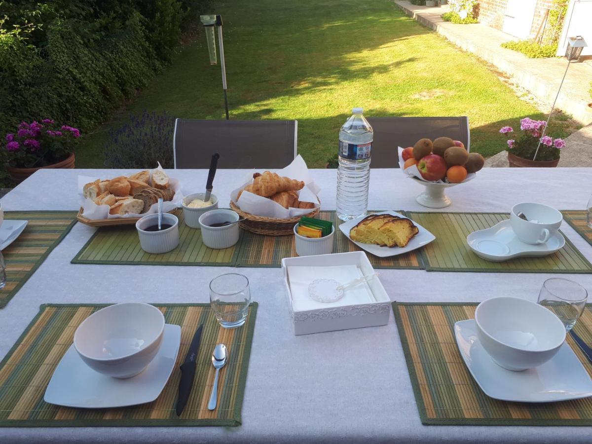 Ochiga Bed & Breakfast Sailly-Laurette Bagian luar foto